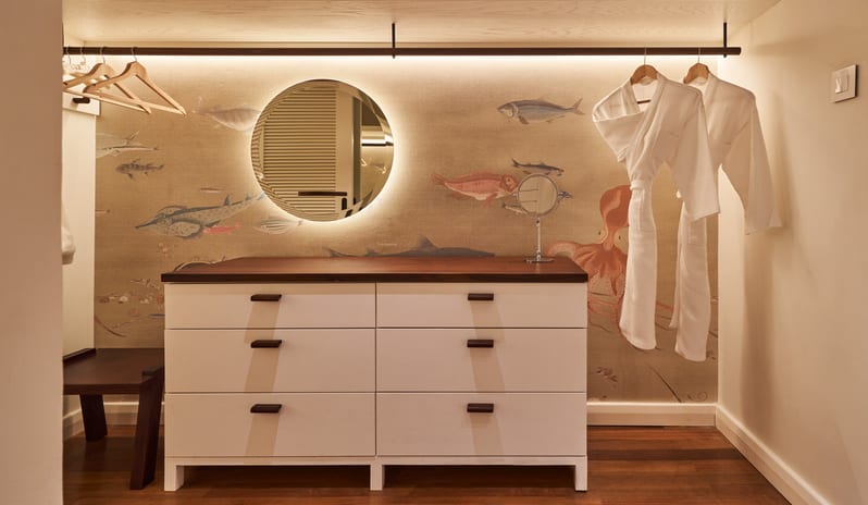 Lux Le Morne - Prestige Junior Suite Walkin Wardrobe